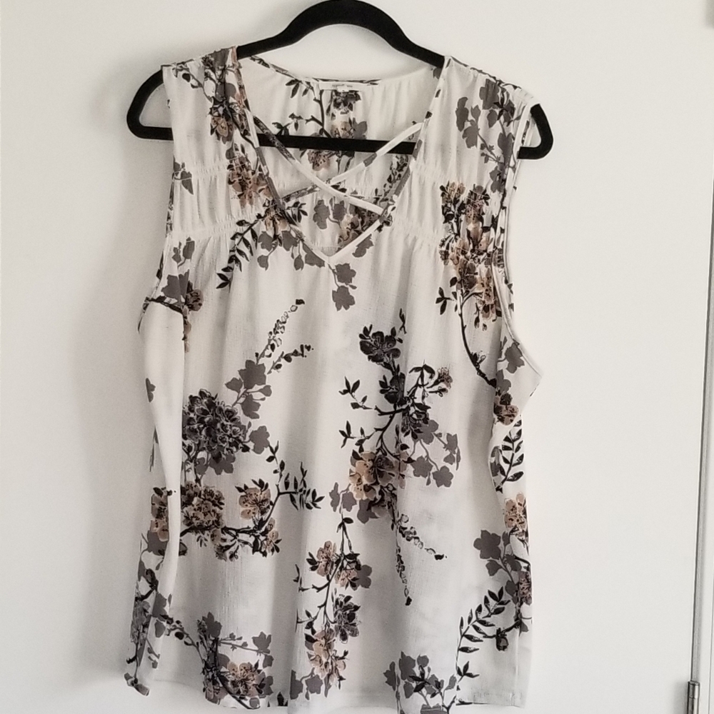 Maurices White Floral Cross Neck Tank